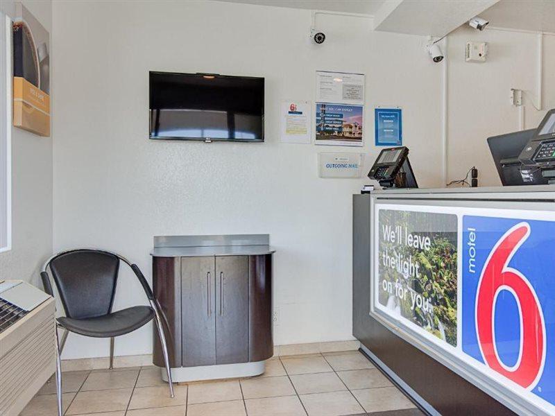 Motel 6-Kelso, Wa - Mt. St. Helens Dış mekan fotoğraf