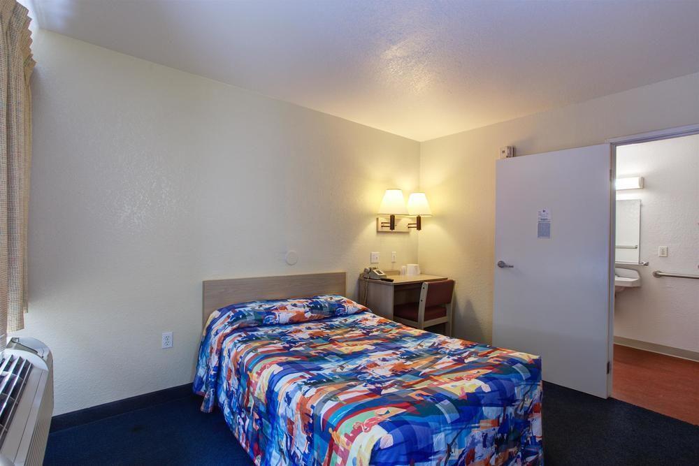 Motel 6-Kelso, Wa - Mt. St. Helens Dış mekan fotoğraf