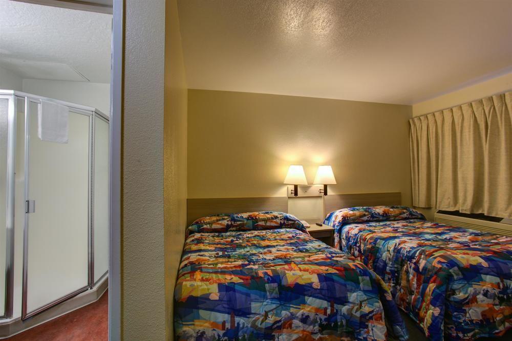 Motel 6-Kelso, Wa - Mt. St. Helens Dış mekan fotoğraf