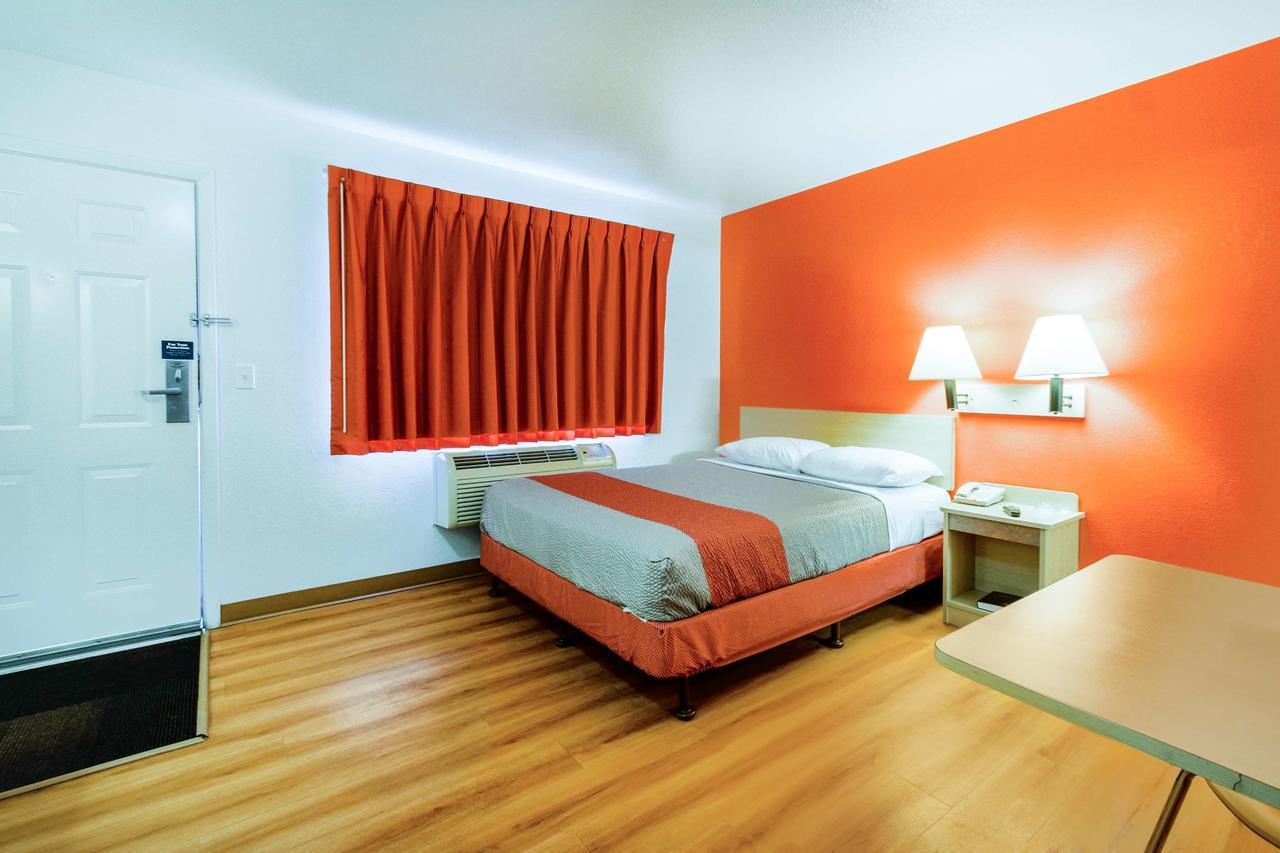 Motel 6-Kelso, Wa - Mt. St. Helens Dış mekan fotoğraf