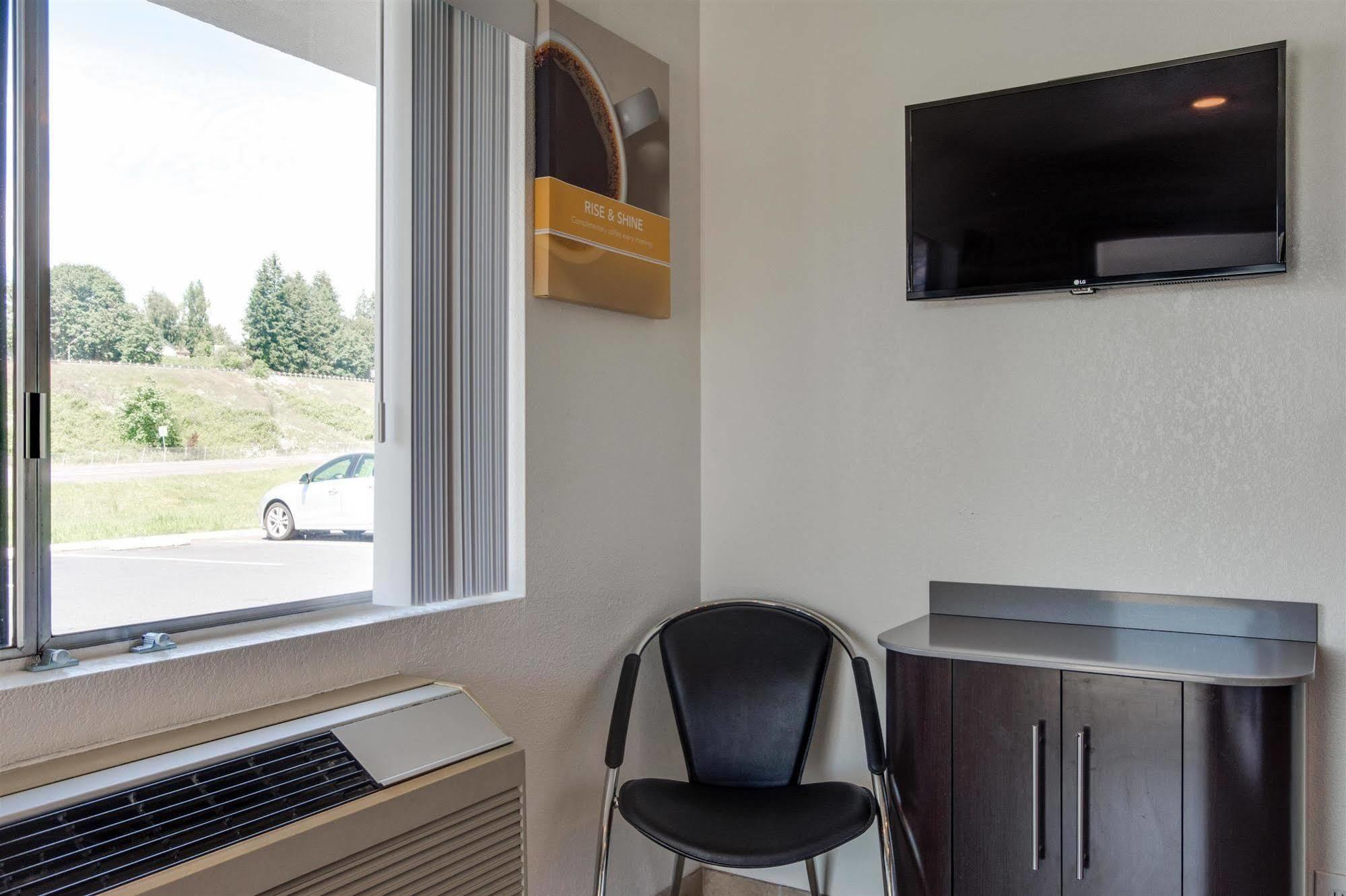 Motel 6-Kelso, Wa - Mt. St. Helens Dış mekan fotoğraf