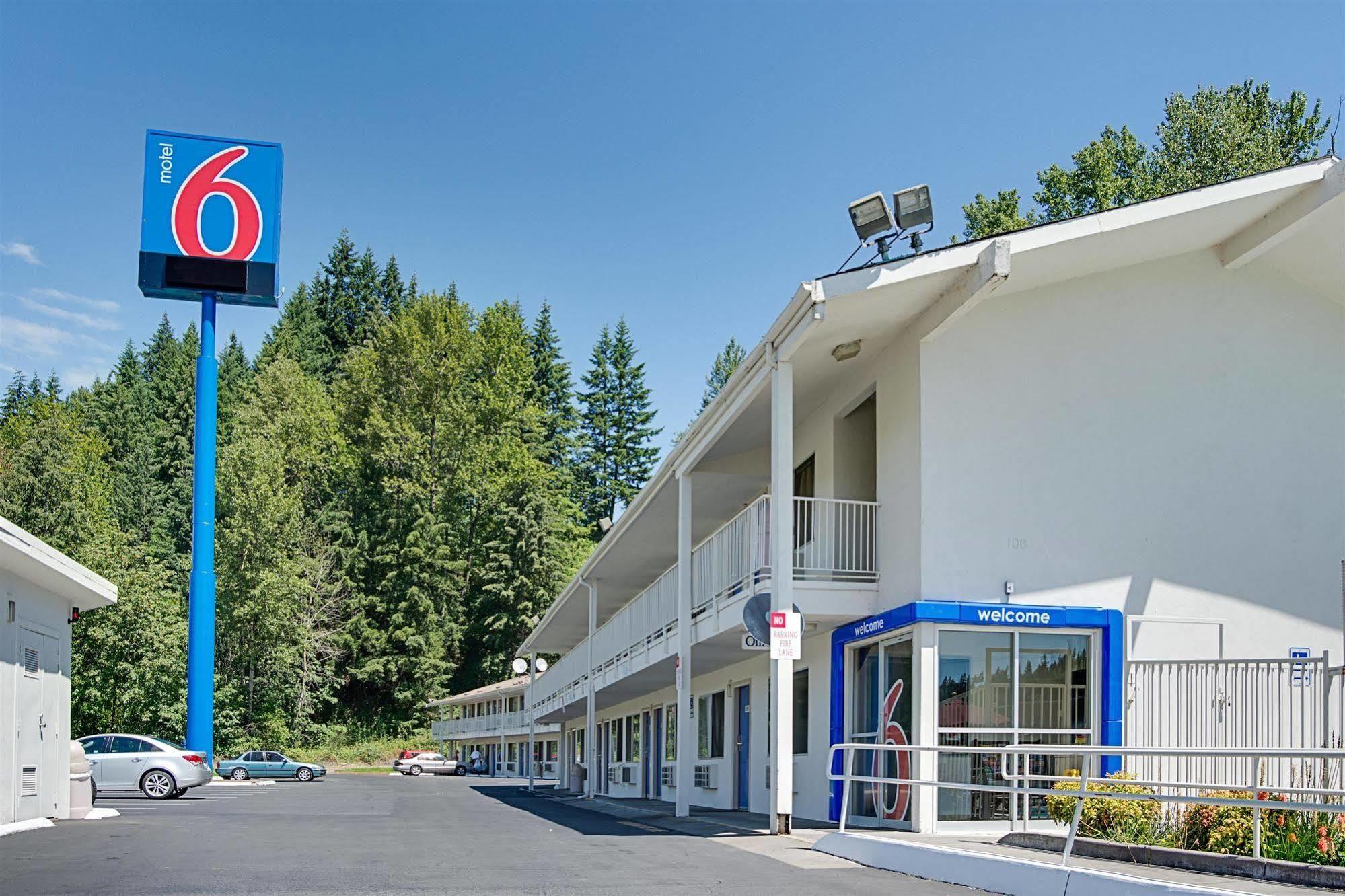 Motel 6-Kelso, Wa - Mt. St. Helens Dış mekan fotoğraf